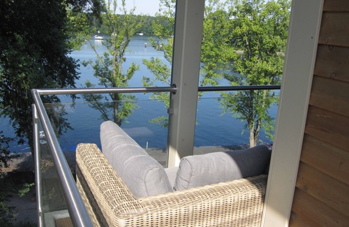 Woltersdorf Apartamento | Luxury apartment Schilfgrün 80 sqm at the Berliner See - canoes free - sauna - garden