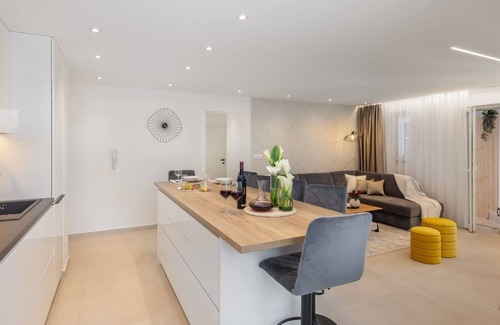 Split Apartamento | Apartamento de lujo Silvery en el centro de Split con jacuzzi, sauna y aparcamiento