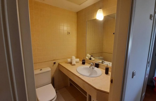 Arroyo de la Vega Apartamento | LUXURY APARTMENT WITH GYM AND SAUNA