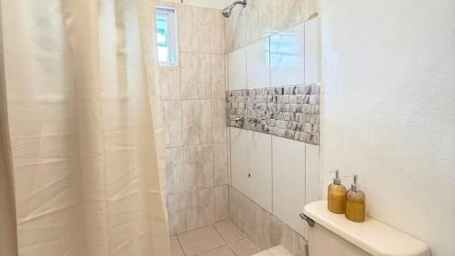 Stonyhill Apartamento | Luxury Apartment with Balcony & Full Kitchen