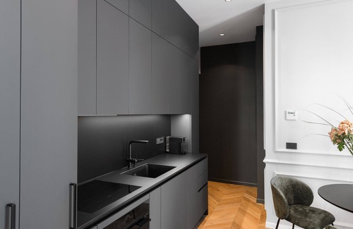 Roiano-Gretta-Barcola-Cologna-Scorcola Apartamento | Luxury apartment with terrace on Oberdan Square (4 places in the center)