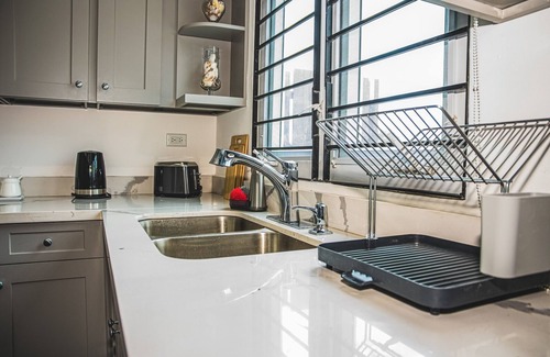 Barbican Condominio | Luxury Apartment with Gym, Swimming Pool, Parking and Wifi