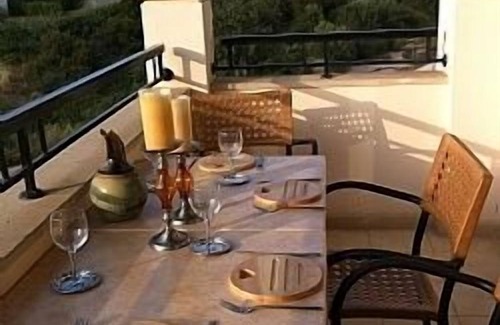 Aphrodite Hills Apartamento | Apartamento de lujo con vistas panorámicas