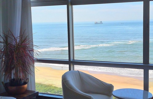 Caioba Apartamento | 5 habitaciones y 2 suites, 4 baños y aseo, 2 garajes, wifi, SkyHD