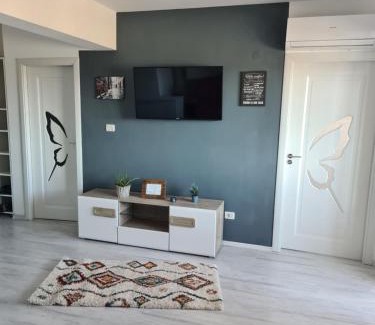 Bacau Apartamento | Luxury Apartments Mall V