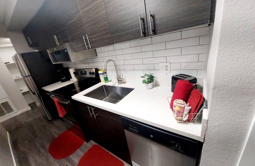 Las Vegas Apartamento | Luxury Apt-- 1 mile from Strip