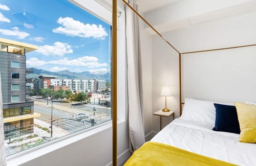 Downtown Salt Lake City Apartamento | Luxury Apt. 6th floor- King Bed Gym Prkg Pool NEW
