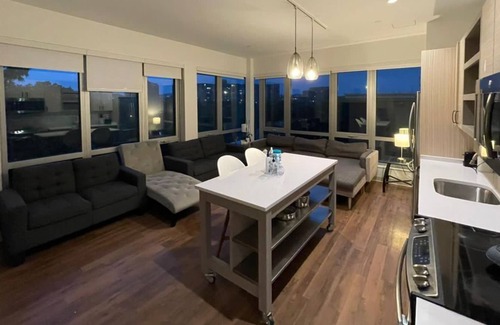 Central Village Apartamento | luxury apt by the lake Boston