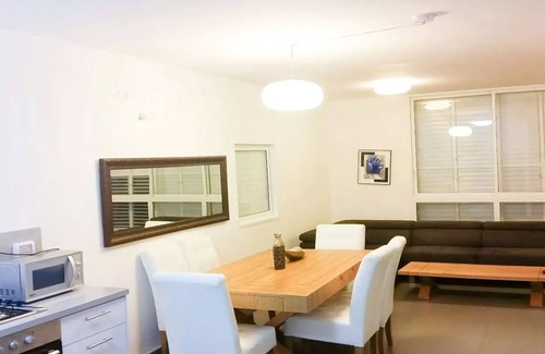 Bat Yam Apartamento | Luxury apt heart Bat-Yam 3 m walk beach