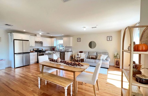 Pleasant Plains Apartamento | Luxury Apt in NYC | Free Parking | Near Train & NJ