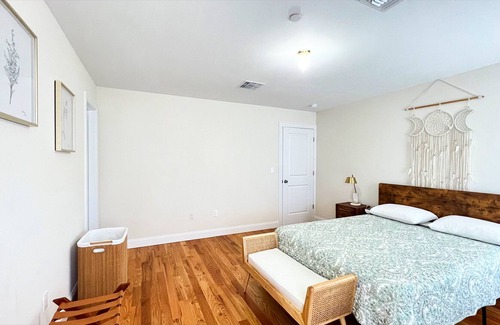 Pleasant Plains Apartamento | Luxury Apt in NYC | Free Parking | Near Train & NJ