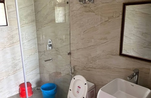 Gurugram Complejo | Luxury Aravali Resort Gurgaon