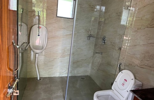 Gurugram Complejo | Luxury Aravali Resort Gurgaon
