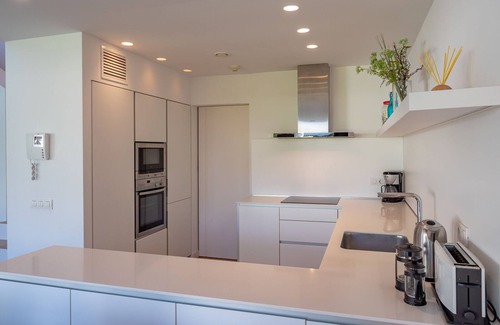 Caldes de Malavella Villa | Arquitecto de lujo diseñado villa de 5 camas en el complejo de 5 estrellas.