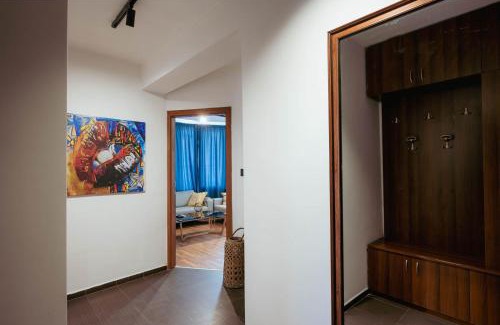 Varosha Apartamento | Luxury Art 4 Apartment
