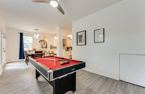 Sylvan Hills Casa | Luxury Atlanta Home - Self Check-in Pet Friendly Free Parking