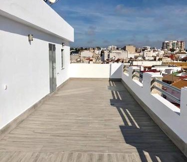 Huelva Apartamento | Luxury Attics Avenida Italia PARKING INCLUIDO
