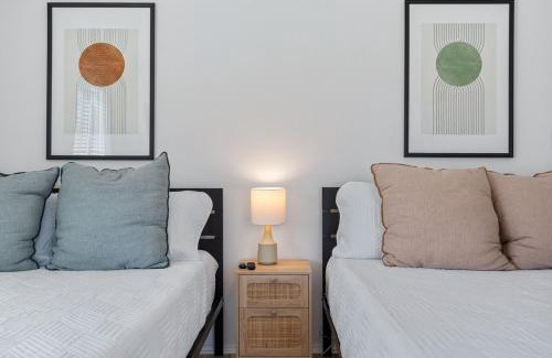 University Hills and Windsor Park Casa | Luxury Austin Getaway Pool Games and Fun for 12