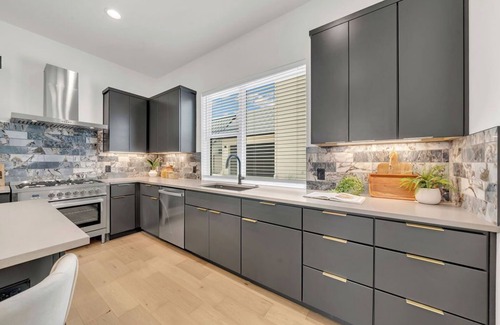 Riverside Casa | Luxury Austin House | Pool & Game Room |Near DT~3