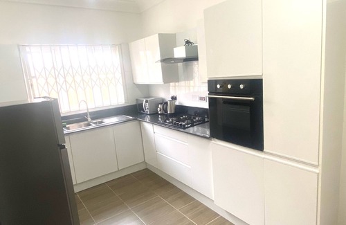 Santeo Apartamento | Luxury Away from Home at Sanctuary House Apartments, East Legon Hills