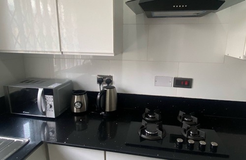 Santeo Apartamento | Luxury Away from Home at Sanctuary House Apartments, East Legon Hills