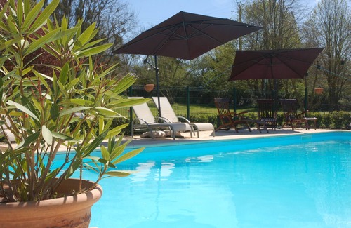 Brion Cabaña | B&B de lujo, cerca de Saumur, en la antigua finca vinícola del s. XVIII, piscina climatizada