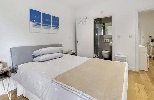 Walworth Apartamento | Luxury Balcony Apartment- Elephant and Castle, London