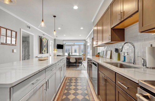Dewey Beach Condominio | Luxury Bayfront Condo Wow!!