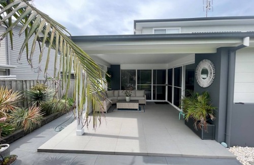Catherine Hill Bay Casa | LUXURY BEACH HOUSE - WALK TO BEACH