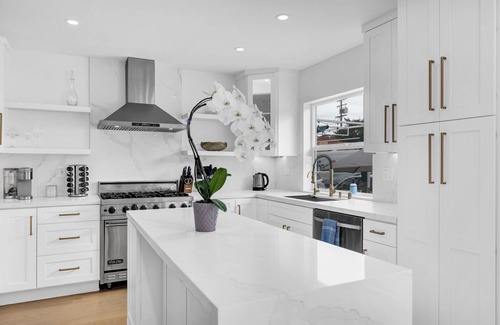 Belmont Shore Casa | Luxury Beach Bungalow in Belmont Shore