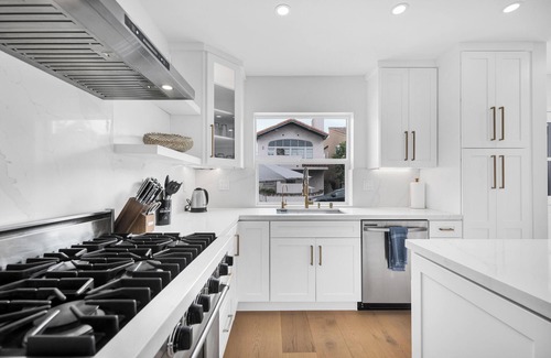 Belmont Shore Casa | Luxury Beach Bungalow in Belmont Shore