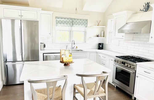 Snug Harbor Casa | Luxury Beach House - Your Perfect Getaway Paradise