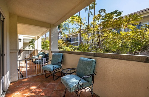 East Beach Condominio | Luxury Beach Hotel transformed to a beautiful condo