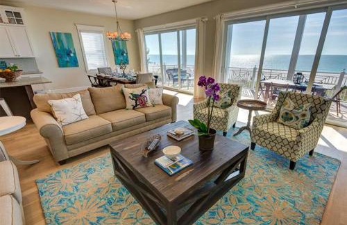 Bradenton Beach Casa | Luxury Beach House On The White Sands of The Gulf of Mexico