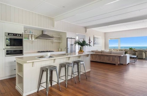 Whale Beach Casa | Luxury Beach House/Retreat/Beach