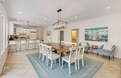 Bluewater Beach Casa | Luxury Beach House With Incredible Sunset Views