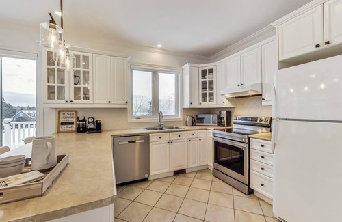 Bluewater Beach Casa | Luxury Beach House With Incredible Sunset Views