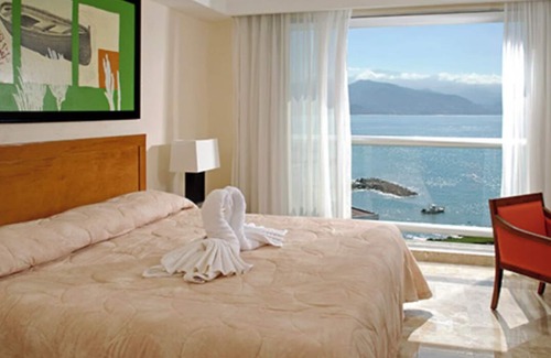 Playa Diamante Complejo | Luxury Beach Resort Master Room/ Studio Mayan Palace at Vidanta, 2 Adults +2Kids