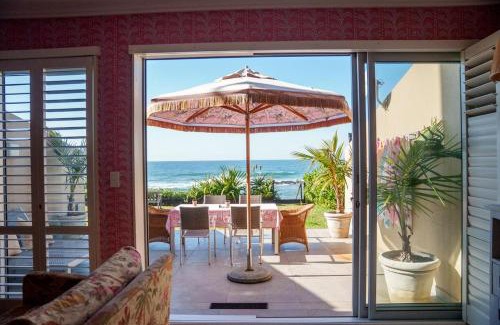 Shaka's Rock Villa | Luxury Beach Villa (On the Beach)