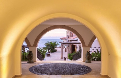 San Jose del Cabo Villa | Frente a la playa Villa-Gourmet Chefs; Mayordomo; Spa; Teatro, gimnasio; Traslados; 15 plazas