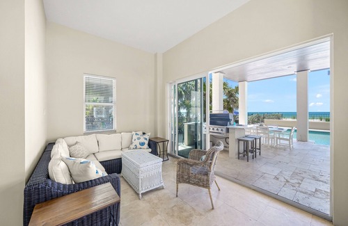 Bradenton Beach Casa | Luxury Beach House Directly on the Gulf of Mexico BEACHFRONT