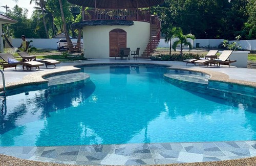 Zamboanguita Apartamento | Apartamento de lujo frente al mar por Thalatta Resort
