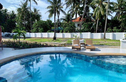 Zamboanguita Apartamento | Apartamento de lujo frente al mar por Thalatta Resort