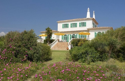 Gale Villa | Luxury beachfront villa with a cook and a tennis court