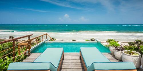 Zona Hotelera Casa | luxury beachfront villa in Sian Kaan