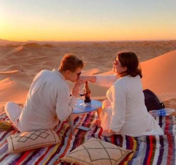 Taouz Cama Y Desayuno | Luxury Bedouin Camp