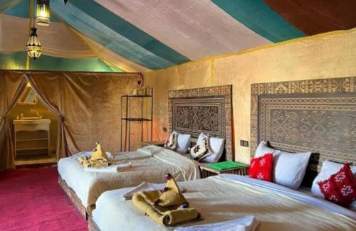 Taouz Cama Y Desayuno | Luxury Bedouin Camp