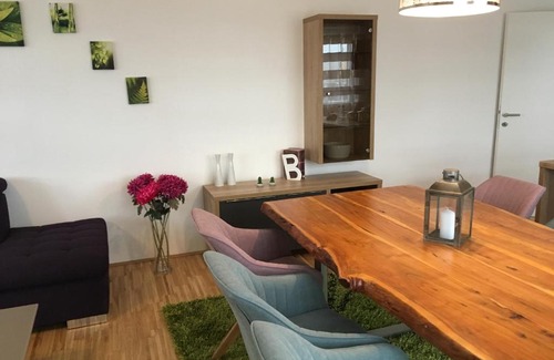 Favoriten Apartamento | Luxury Belvedere View New Apartment