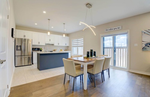 The Blue Mountains Casa | Luxury Blue Mountain Escape: Retreat with Stunning Views & Prime Location