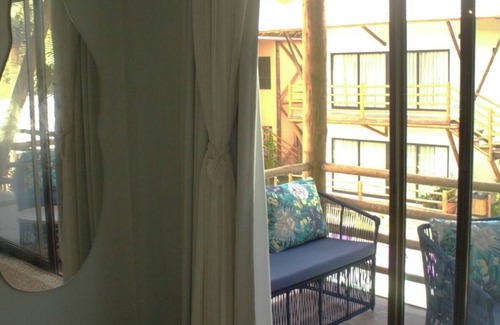 Barra Grande Apartamento | Luxury Boho style apartment 5min walk to the beach dive in your next adventure!n